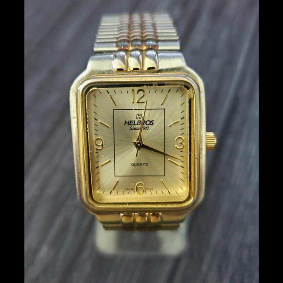 Rare Vintage Retro Helbros 80s Mens Tank Watch New Battery - Picture 3 of 8